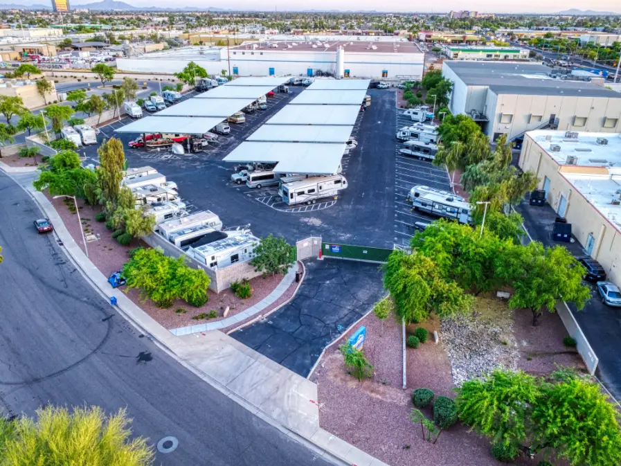 Contractor Storage Surprise, Arizona