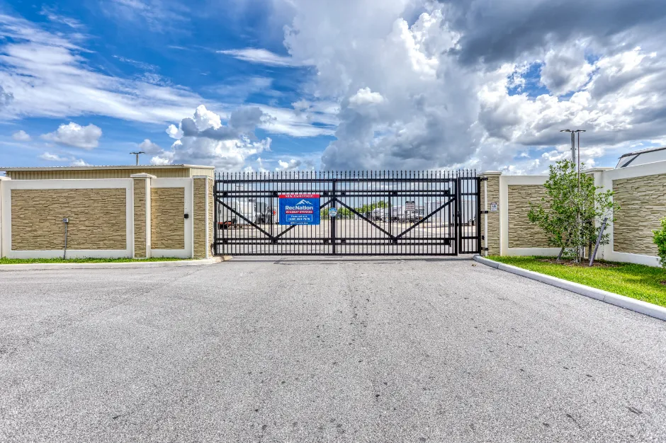 Warehouse Space in Fort Myers, Florida