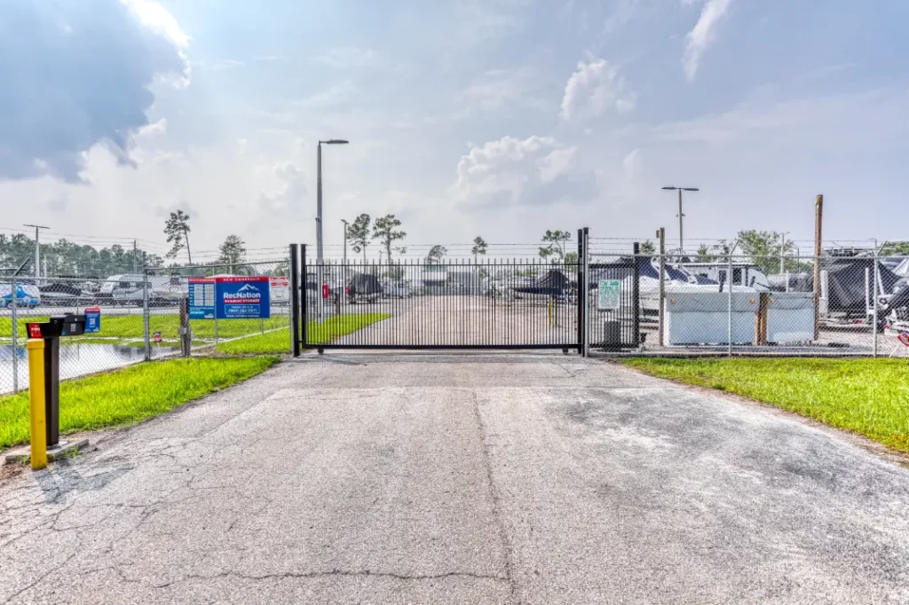 2L3A0085_17 Mechanic Workshop For Rent Atlantic Beach, Duval, Florida